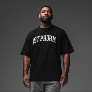 1P VARSITY OVERSIZED TEE Riley Green